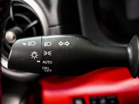 Used 2021 Lexus IS 350 F Sport image 21