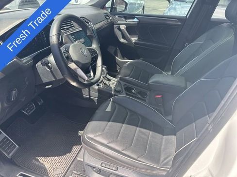 Used 2024 Volkswagen Tiguan SEL R-Line AWD/4WD image 8