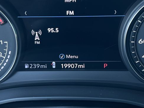 Used 2021 Cadillac XT6 Premium Luxury w/ Platinum Package image 19