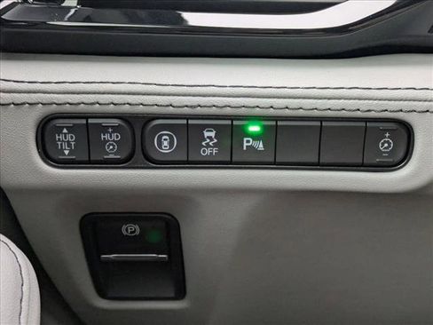New 2026 Acura MDX SH-AWD w/ Advance Package image 16