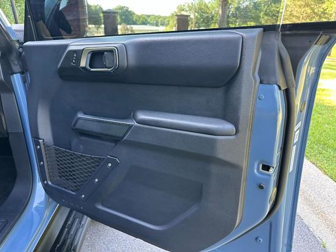 Used 2025 Ford Bronco Outer Banks AWD/4WD image 23
