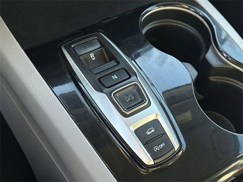 Used 2019 Honda Pilot Touring image 14