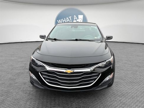 Used 2023 Chevrolet Malibu LT image 9