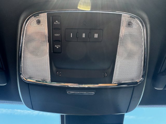 Certified 2023 Dodge Charger Scat Pack w/ Technology Group RWD image 37