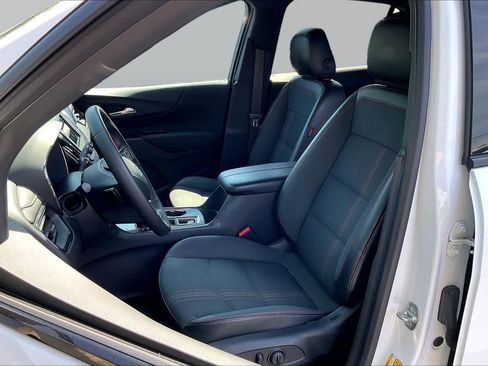 Used 2023 Chevrolet Equinox RS FWD image 24