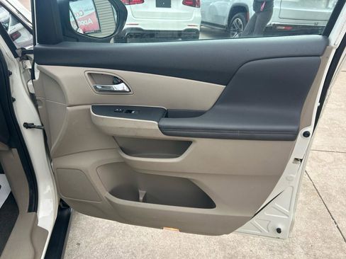 Used 2015 Honda Odyssey EX-L image 16