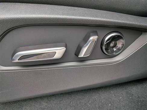 New 2026 Acura MDX SH-AWD image 14