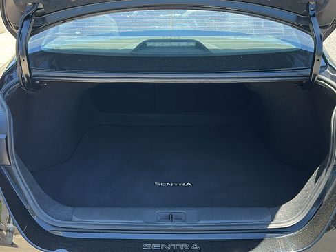 Used 2024 Nissan Sentra S FWD image 6