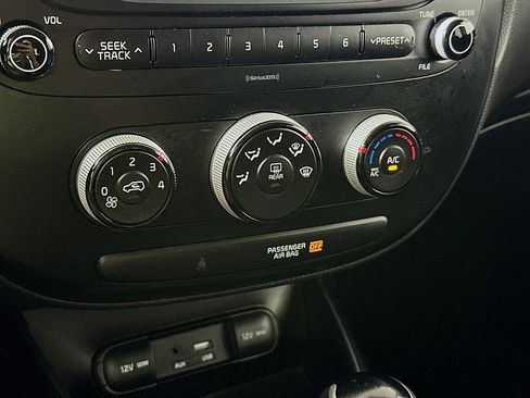 Used 2018 Kia Soul FWD image 15