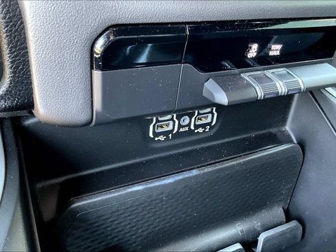 Used 2022 RAM 1500 Big Horn AWD/4WD image 19
