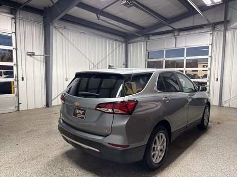 Used 2023 Chevrolet Equinox LT FWD image 21