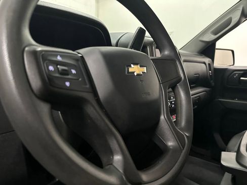 Used 2020 Chevrolet Silverado 1500 Custom w/ Custom Value Package AWD/4WD image 35