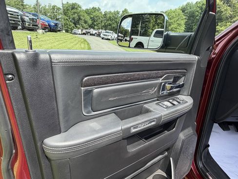 Used 2017 RAM 3500 Laramie Longhorn AWD/4WD image 36