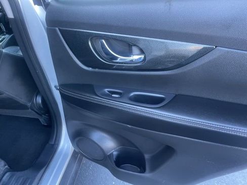 Used 2014 Nissan Rogue SL w/ SL Premium Package image 51