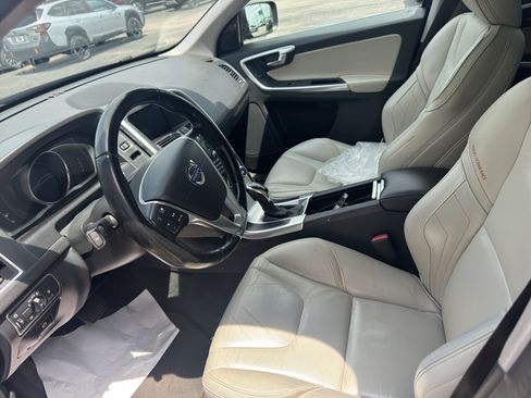 Used 2015 Volvo XC60 T6 Platinum AWD/4WD image 9