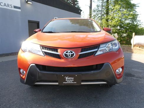 Used 2015 Toyota RAV4 Limited image 2