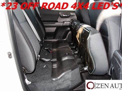 Used 2023 Toyota Tacoma TRD Off-Road image 38