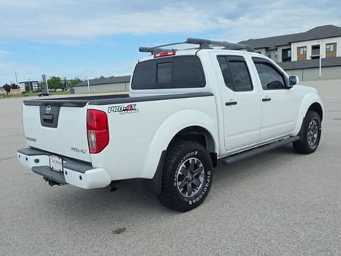 Used 2021 Nissan Frontier PRO-4X w/ Pro-4x Utility Package AWD/4WD image 7