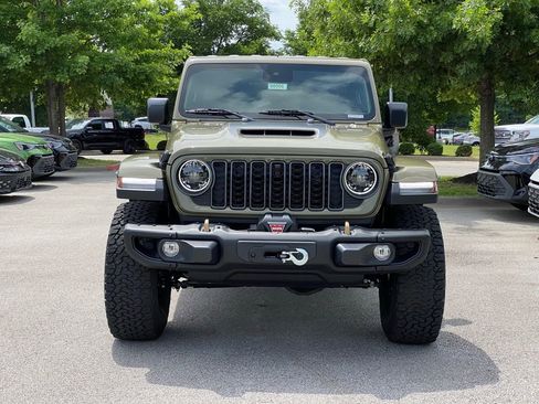 Used 2025 Jeep Wrangler Unlimited Rubicon 392 AWD/4WD image 2