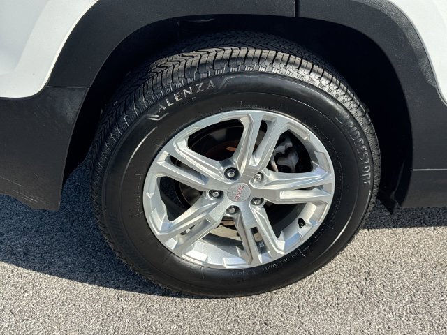 Used 2019 GMC Terrain SLE w/ Driver Convenience Package FWD image 32