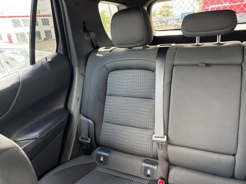 Used 2025 Chevrolet Equinox LT FWD image 38