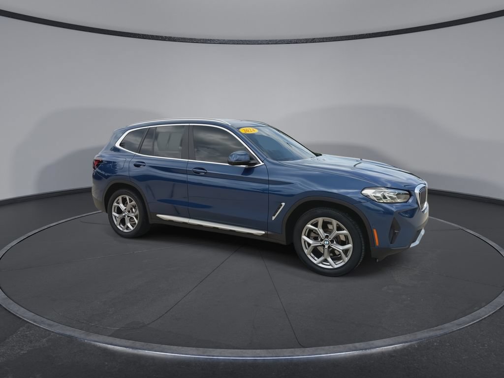 Used 2024 BMW X3 xDrive30i w/ Convenience Package AWD/4WD image 2