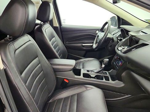 Used 2017 Ford Escape Titanium AWD/4WD image 24