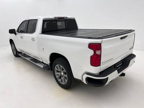 Used 2019 Chevrolet Silverado 1500 High Country w/ Z71 Off-Road Package image 12