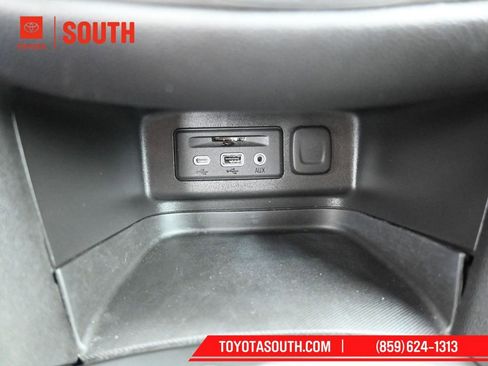 Used 2024 Chevrolet Equinox RS image 22