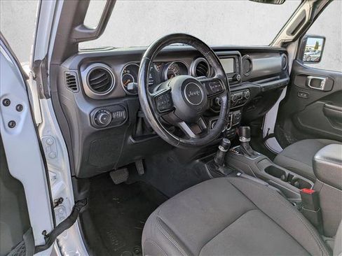 Used 2020 Jeep Wrangler Unlimited Sport image 10