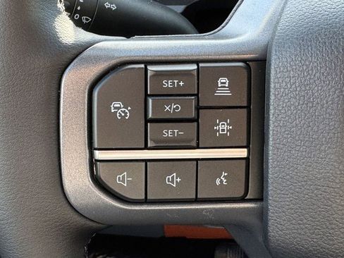 Used 2025 Ford F150 Lightning Flash image 21