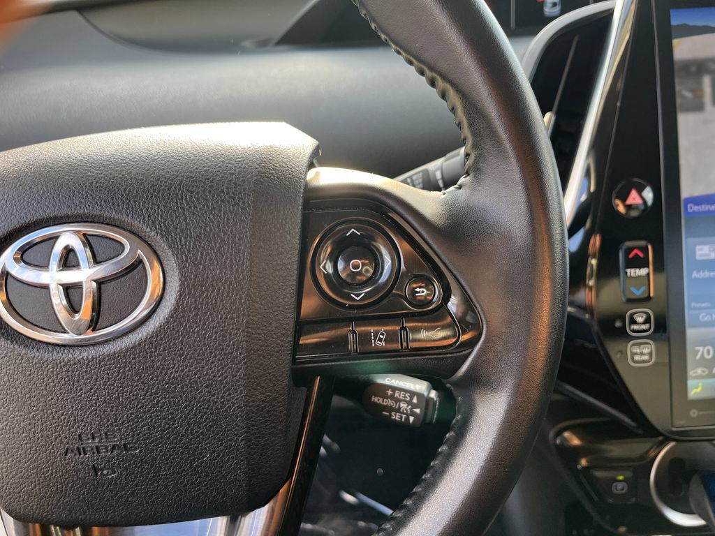 Used 2021 Toyota Prius Prime XLE w/ Carpet Mat Package (TMS) FWD image 34