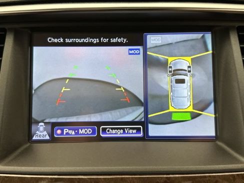 Used 2016 INFINITI QX80 4WD w/ Signature Edition Package image 17