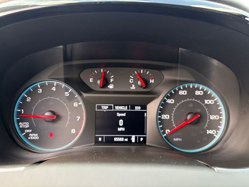 Used 2020 Chevrolet Traverse LT image 15