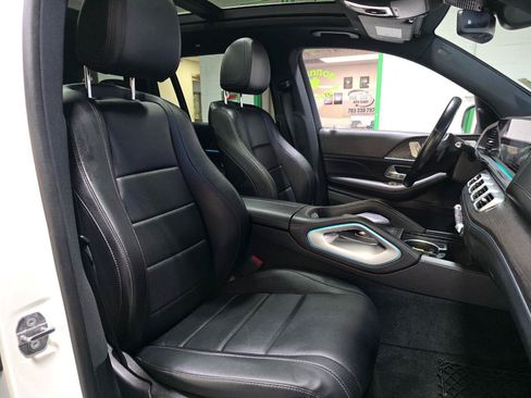 Used 2020 Mercedes-Benz GLS 450 4MATIC image 27