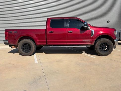 Used 2019 Ford F250 XLT w/ XLT Premium Package AWD/4WD image 2