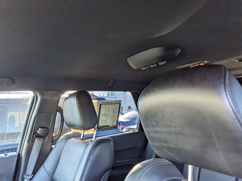 Used 2022 Dodge Durango GT image 22