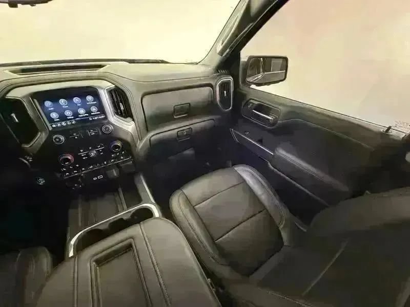 Used 2020 Chevrolet Silverado 1500 LTZ AWD/4WD image 32