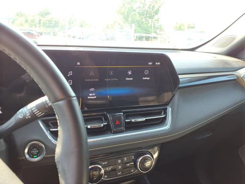 Used 2024 Chevrolet TrailBlazer ACTIV w/ Convenience Package FWD image 10