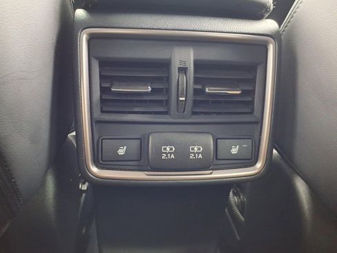 Used 2024 Subaru Forester Touring w/ Convenience Package image 14