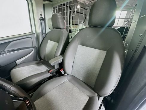Used 2018 RAM ProMaster City Tradesman SLT image 21