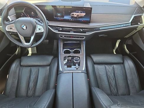 Used 2024 BMW X7 xDrive40i w/ Executive Package AWD/4WD image 11