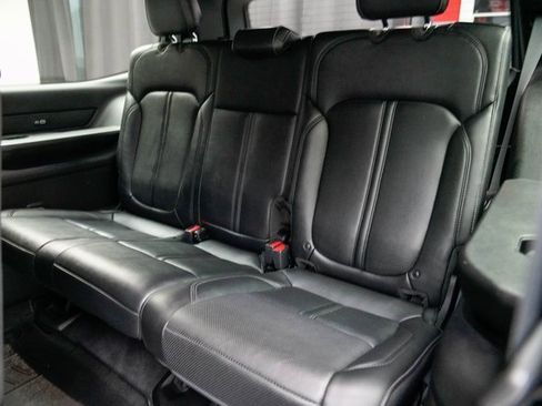 Used 2022 Jeep Wagoneer Series II image 17