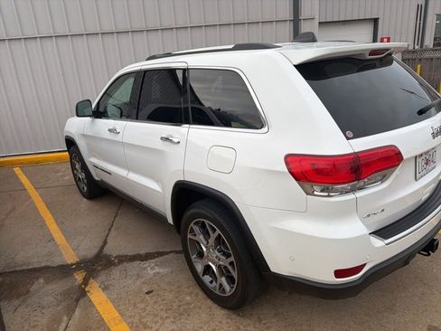 Used 2019 Jeep Grand Cherokee Limited image 4