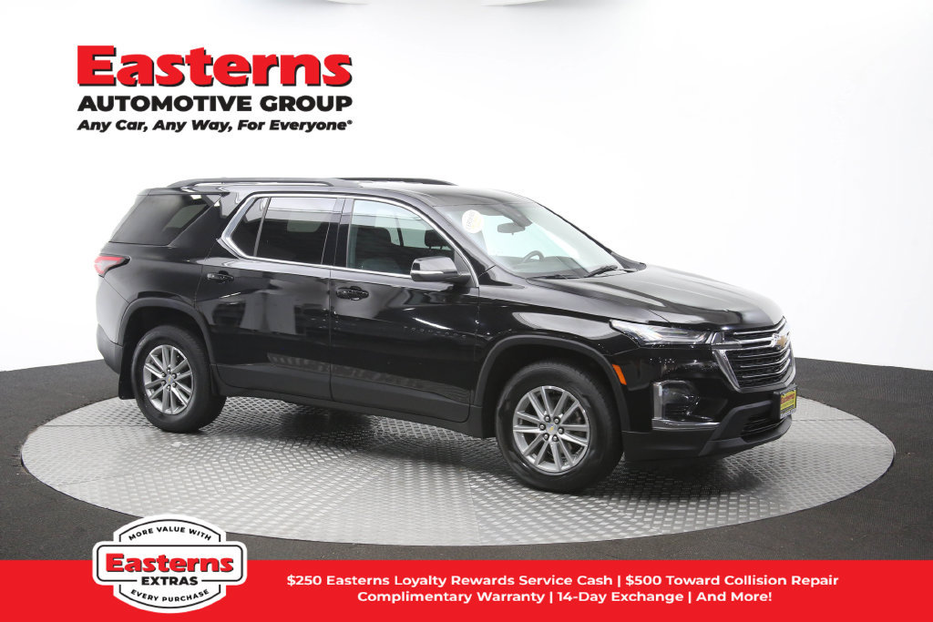 Used 2023 Chevrolet Traverse LT FWD image 52