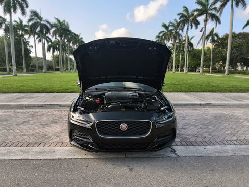 Used 2020 Jaguar XE S AWD/4WD image 39