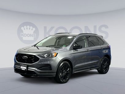 Used 2024 Ford Edge SE w/ Black Appearance Package