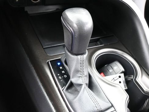 Used 2024 Toyota Camry SE w/ Convenience Package FWD image 21