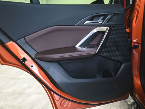 Used 2025 BMW X2 xDrive28i image 12