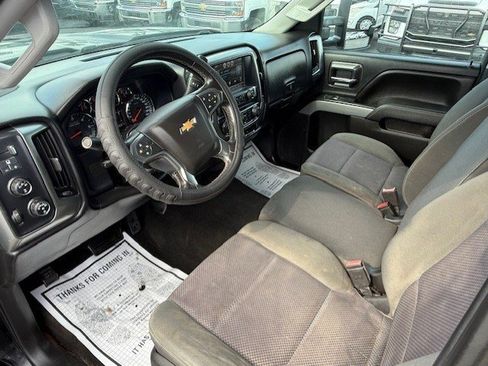 Used 2015 Chevrolet Silverado 2500 LT w/ LT Convenience Package image 11